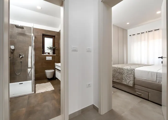 Vila Casa Canziana For 6 People With Private Pool In Pula