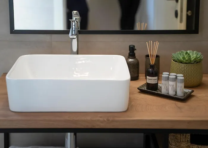 Casa Canziana For 6 People With Private Pool In Vila *