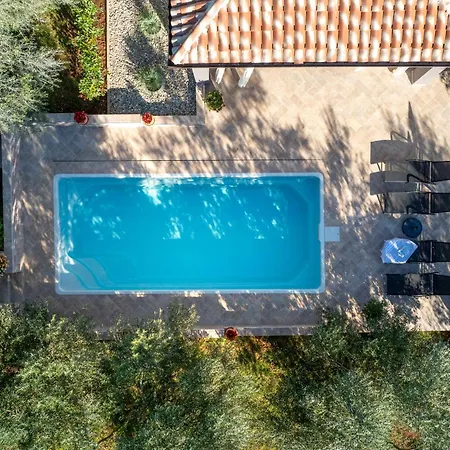 Casa Canziana For 6 People With Private Pool In Βίλα *