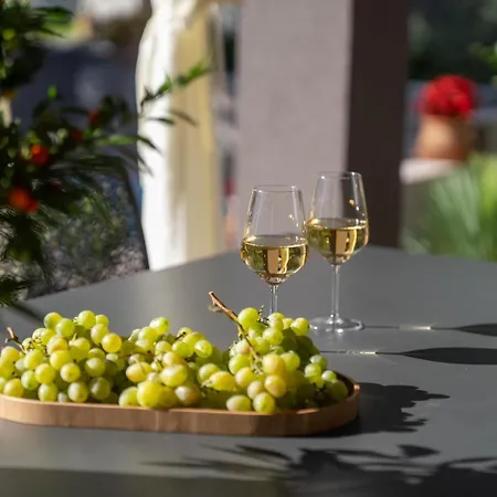 Villa Casa Canziana For 6 People With Private Pool In Pula