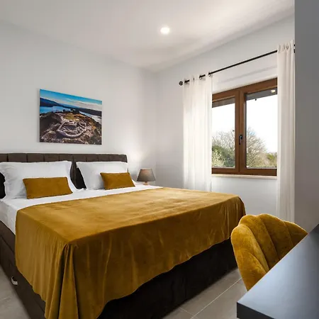 Casa Canziana For 6 People With Private Pool In *