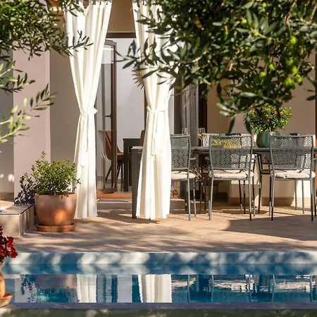 Villa Casa Canziana For 6 People With Private Pool In