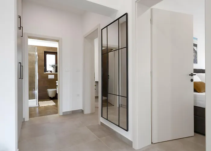 Casa Canziana For 6 People With Private Pool In Villa